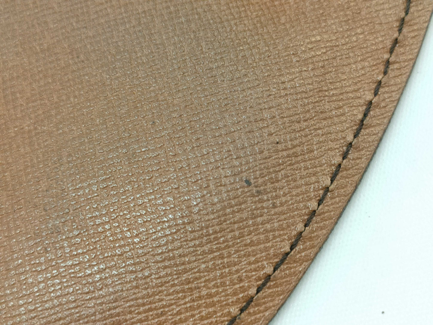 LOUIS VUITTON Monogram M40646 Chantilly PM Shoulder Bag with peeling interior pocket