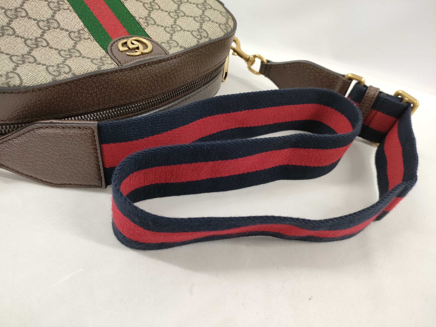 GUCCI GG Supreme 752591/520981 Shoulder Bag