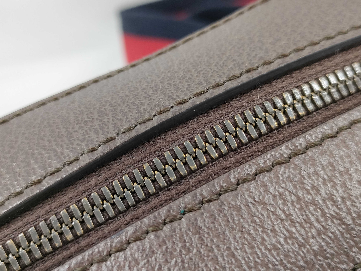 GUCCI GG Supreme 752591/520981 Shoulder Bag