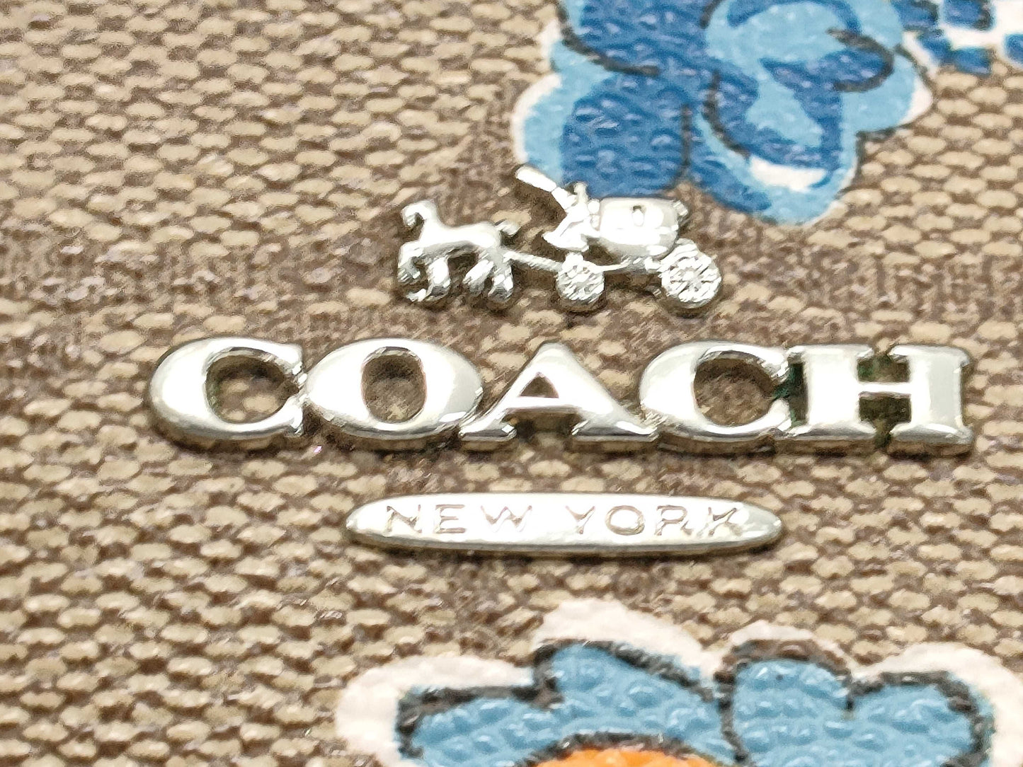 COACH Signature Shoulder Bag Shoulder Bag