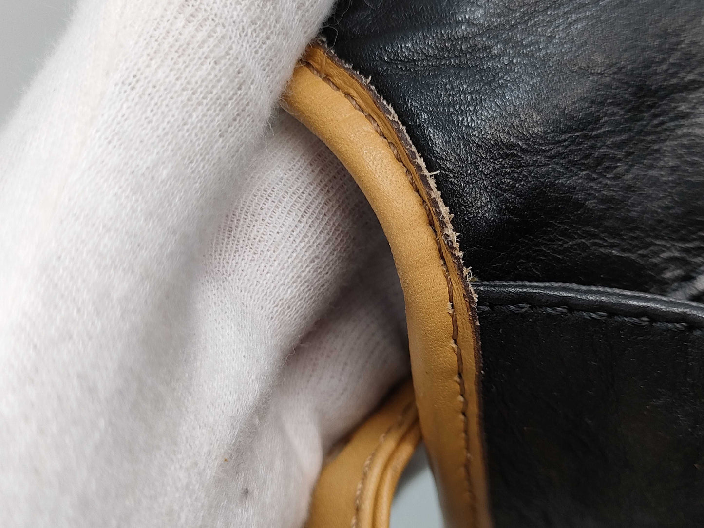 CELINE Leather Shoulder Bag