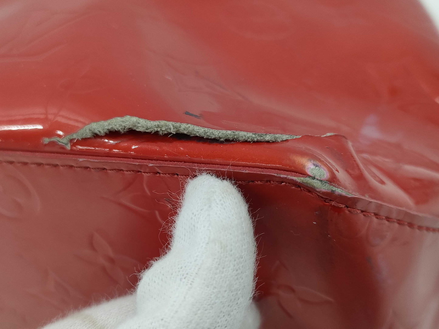 LOUIS VUITTON Vernis Reed PM Handbag