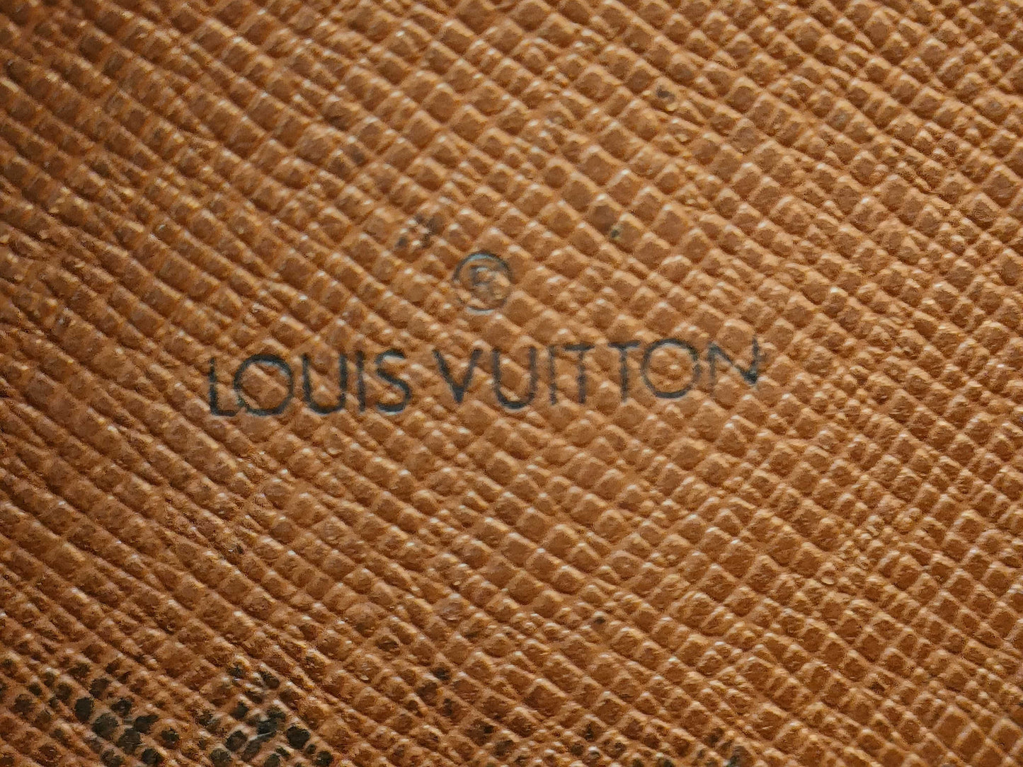 LOUIS VUITTON Monogram Saint-Cloud Shoulder Bag with Deteriorated Pockets