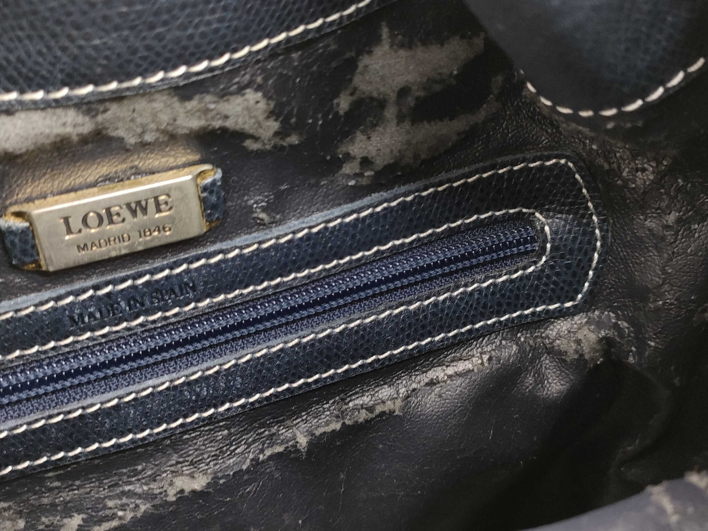 LOEWE Drawstring Shoulder Bag