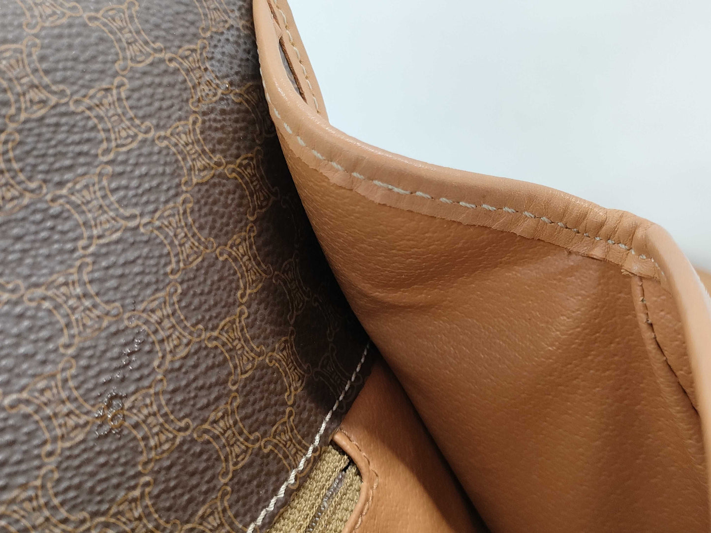 CELINE Shoulder Bag