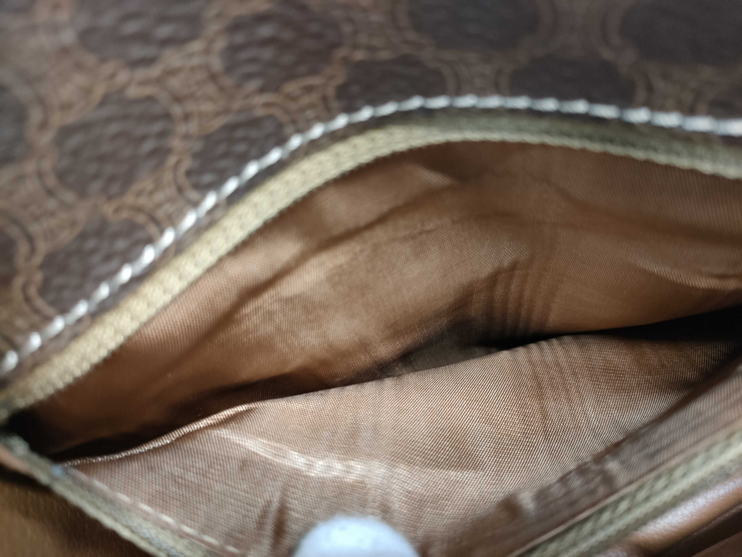 CELINE Shoulder Bag