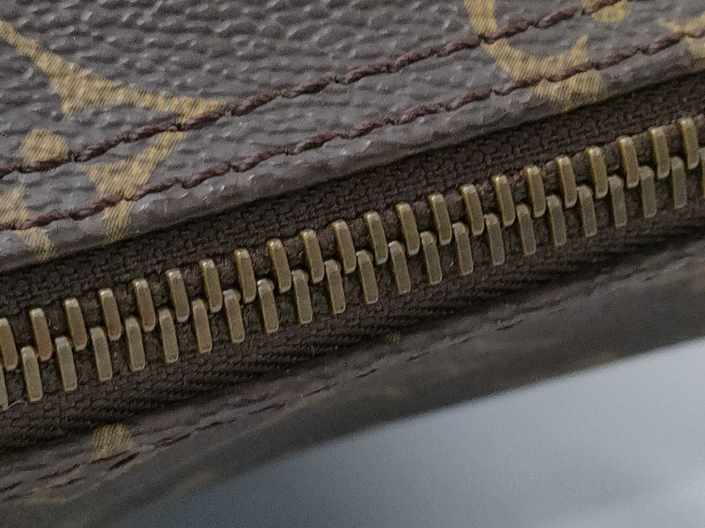 LOUIS VUITTON Monogram Flanery Tote Bag