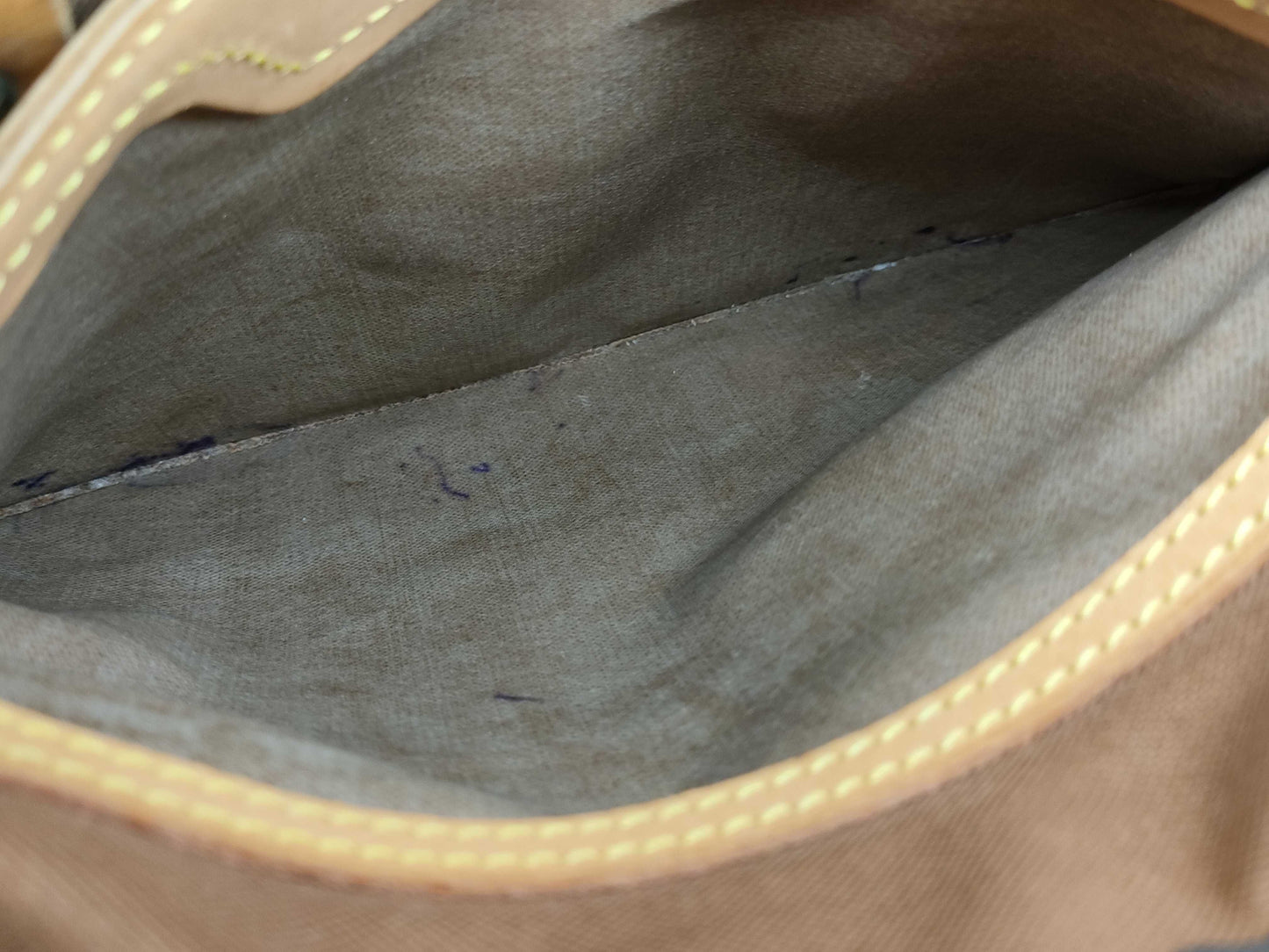LOUIS VUITTON Monogram Flanery Tote Bag