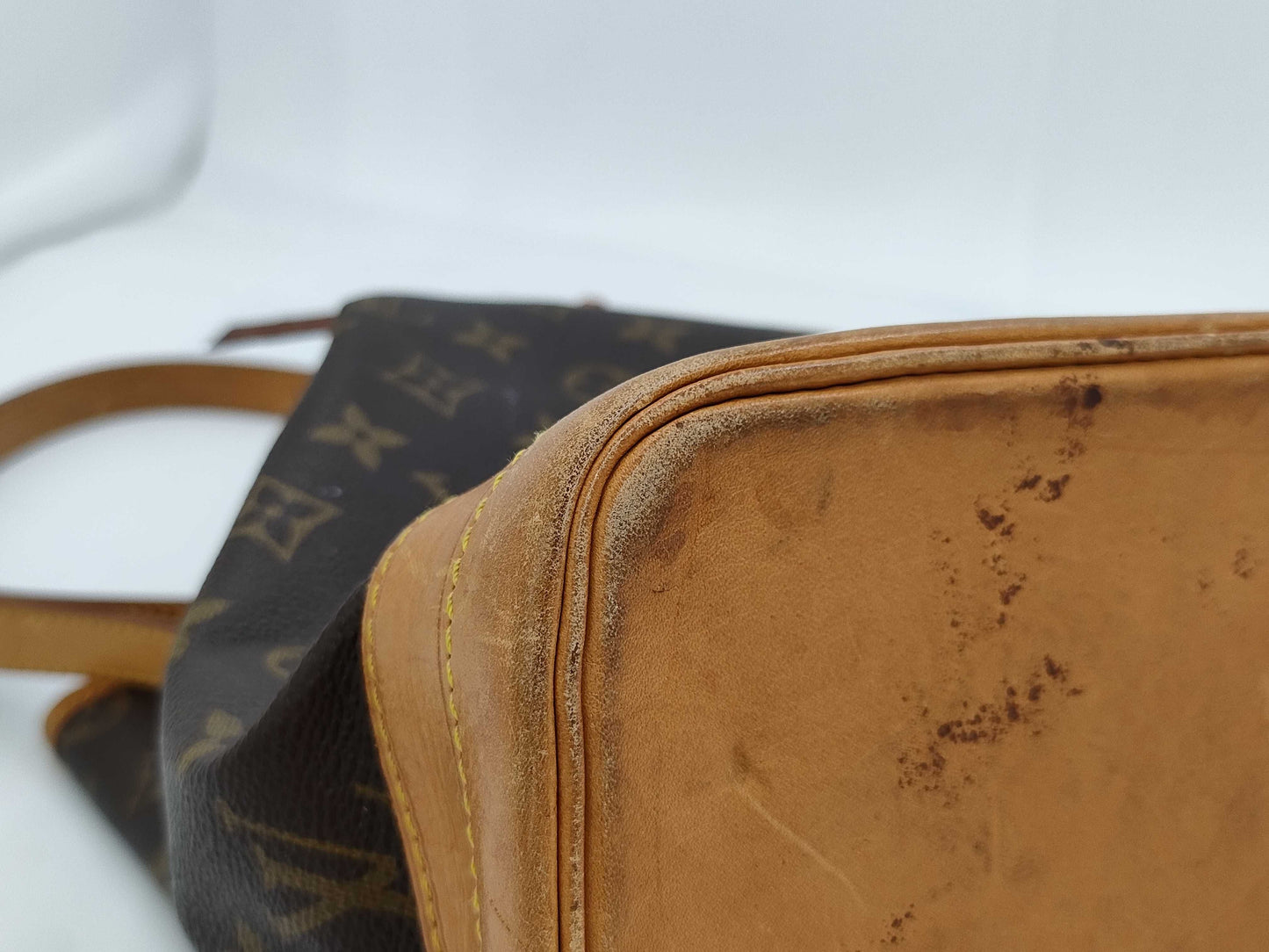 LOUIS VUITTON Monogram M42224 Noe Shoulder Bag