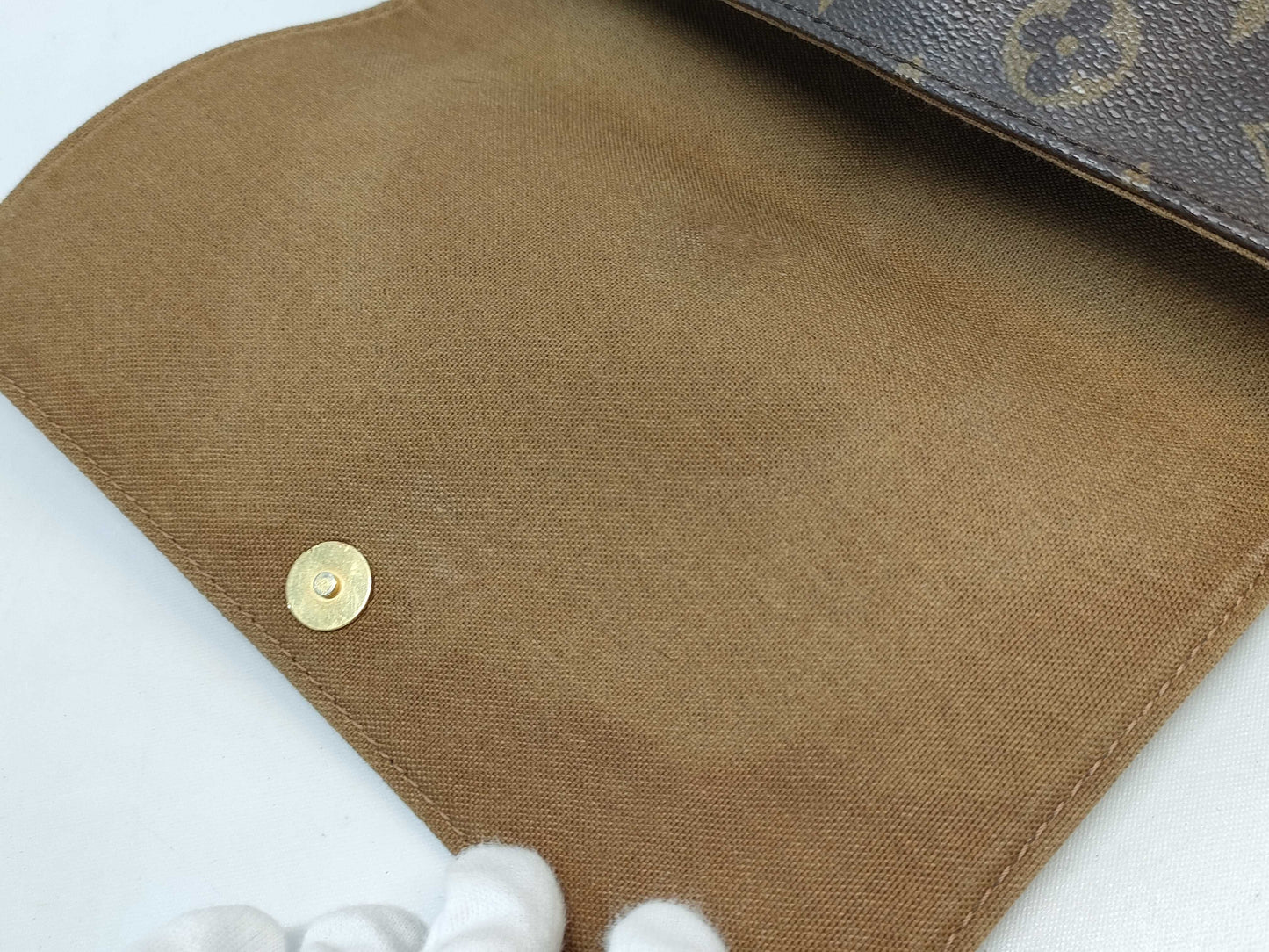 LOUIS VUITTON Monogram M51147 Mini Looping Handbag