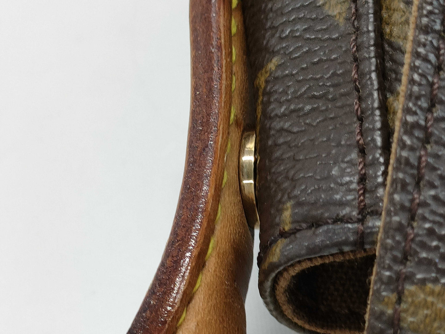 LOUIS VUITTON Monogram M51147 Mini Looping Handbag