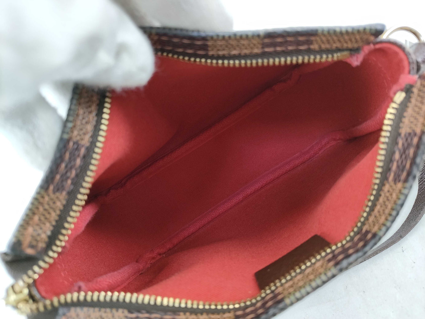 LOUIS VUITTON TH0016 Damier Truth Makeup Handbag