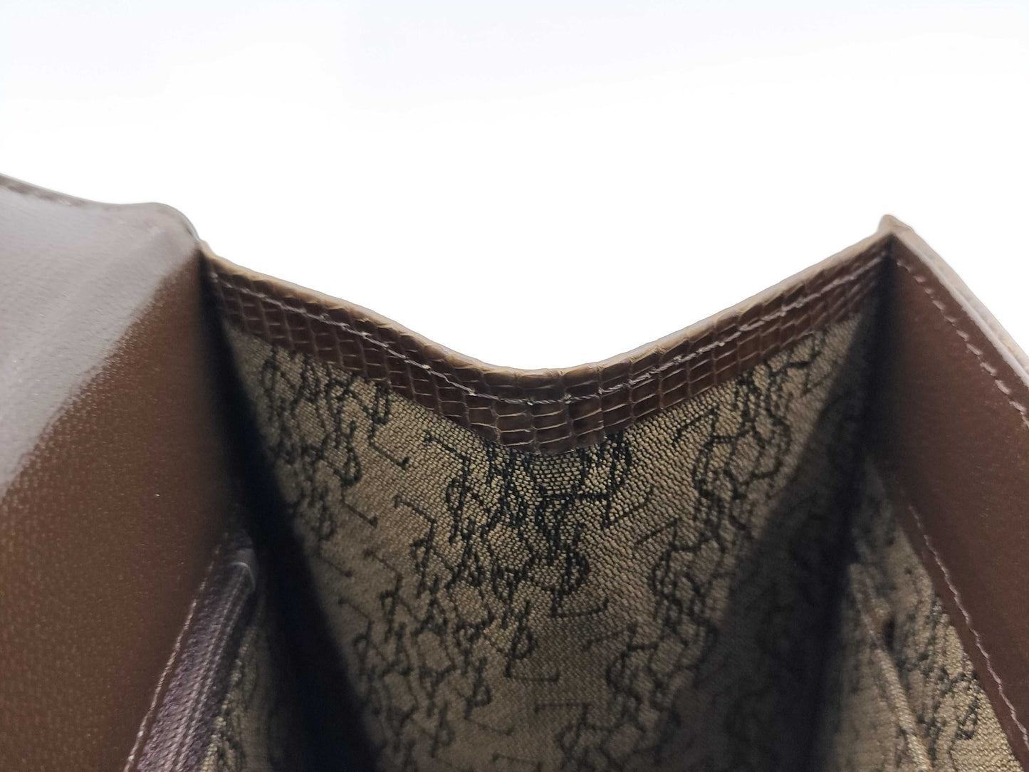 Yves Saint Laurent Lizard Handbag Handbag