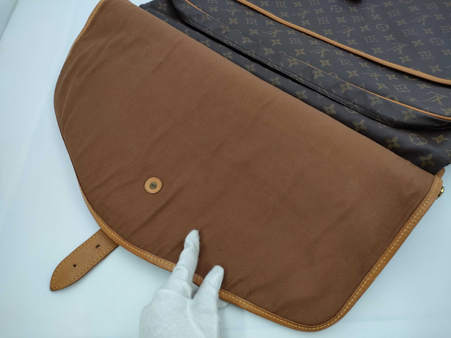 LOUIS VUITTON Monogram M41140 Sac Chasse Bag