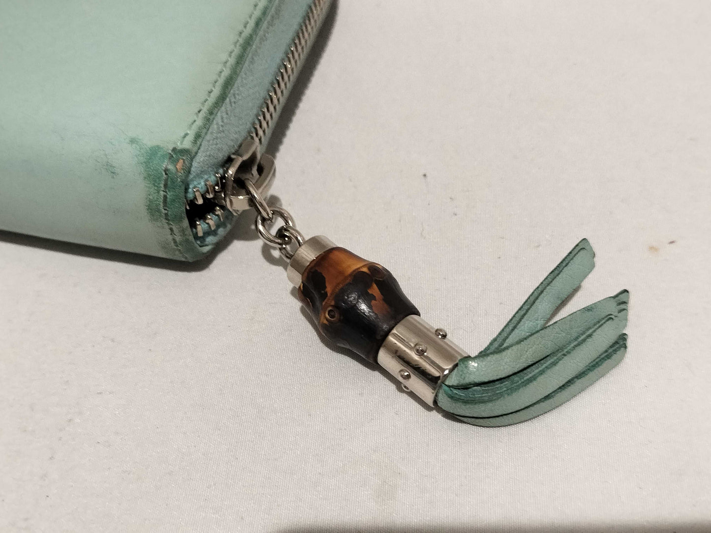 GUCCI Bamboo Tassel Round Zip Wallet