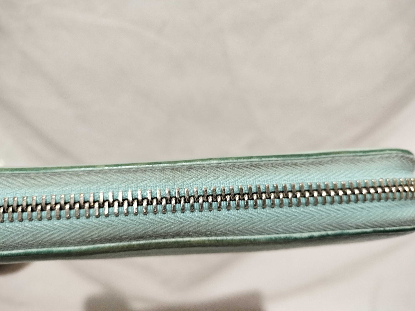 GUCCI Bamboo Tassel Round Zip Wallet