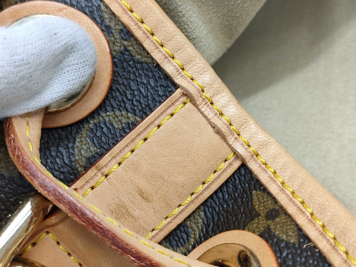 LOUIS VUITTON Monogram Monogram Neo Shoulder Bag with Shoulder Strap M40372