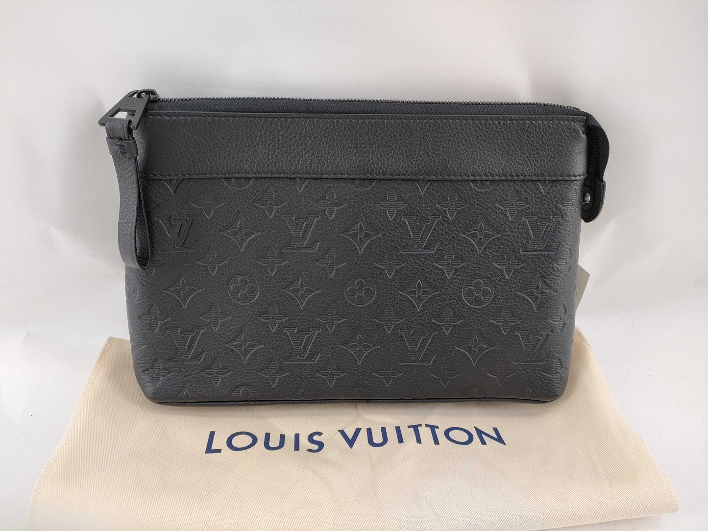LOUIS VUITTON RFID Verified M82545 Pochette Voyage Clutch Bag