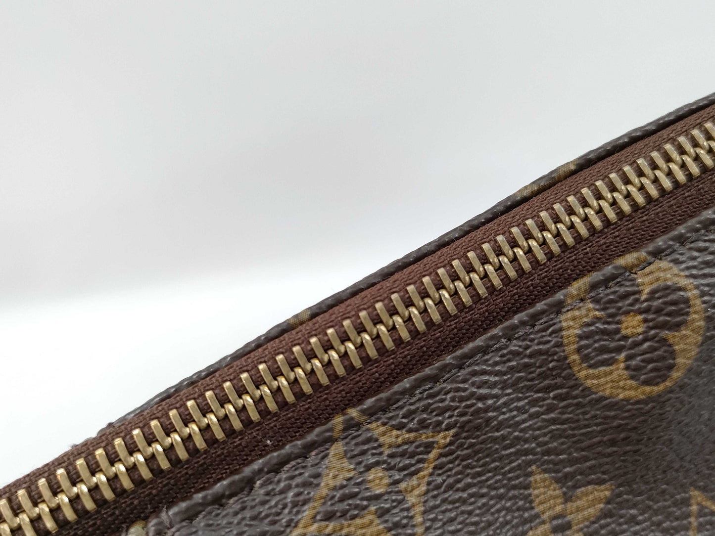 LOUIS VUITTON Monogram Totally Tote Bag