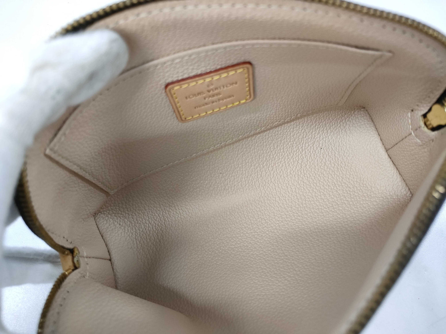 LOUIS VUITTON Monogram Pochette Cosmetic Pouch