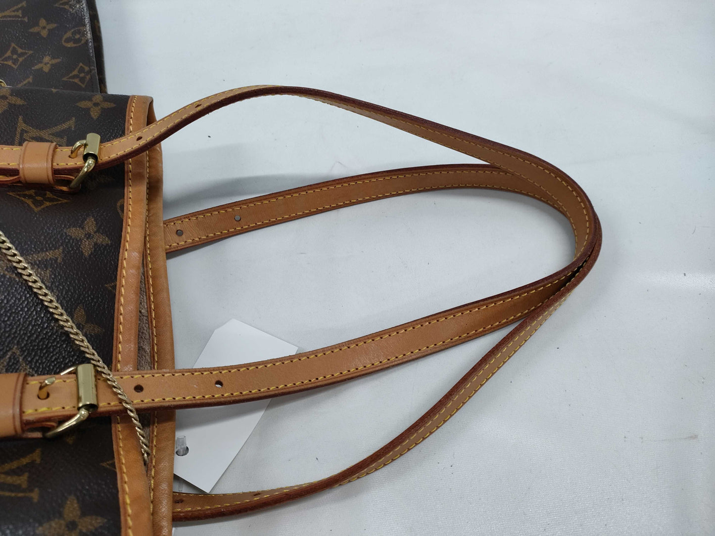 LOUIS VUITTON Monogram M42238 Petit Bucket Handbag with Pouch