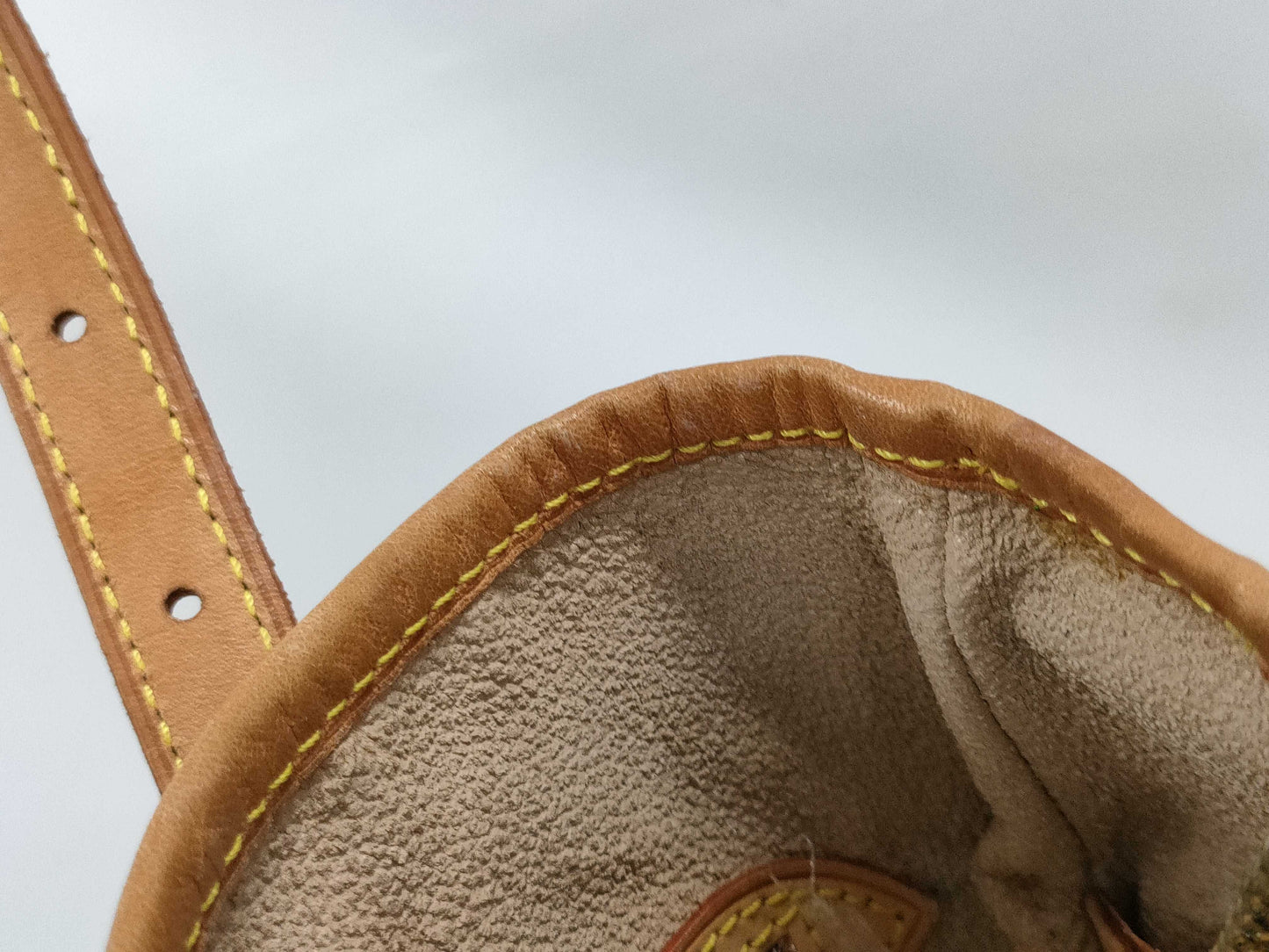 LOUIS VUITTON Monogram M42238 Petit Bucket Handbag with Pouch