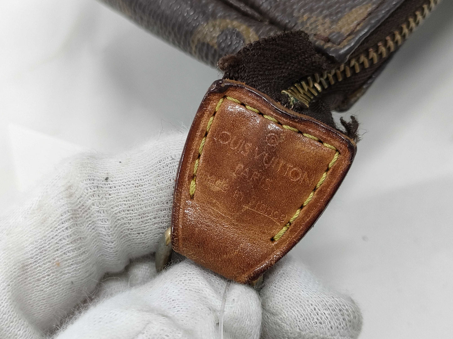 LOUIS VUITTON Monogram M40712 Pochette Accessoires Handbag
