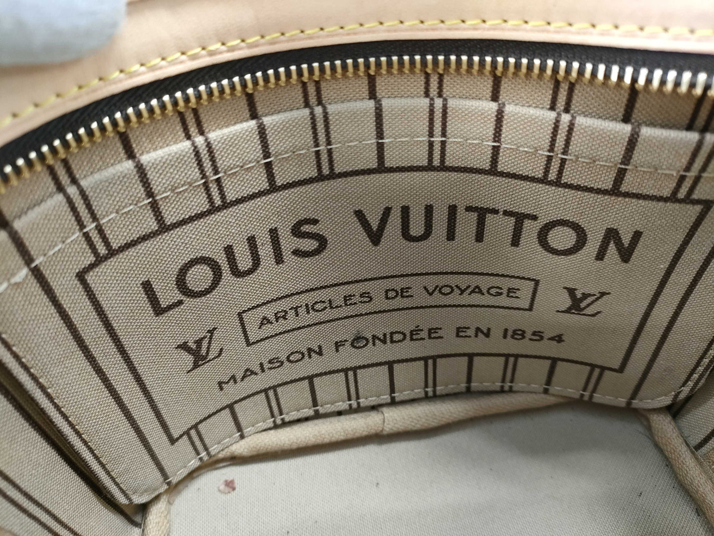 LOUIS VUITTON Monogram M46705 Neverfull BB Handbag