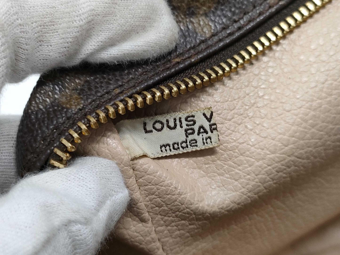 LOUIS VUITTON Monogram True Toilet Pouch