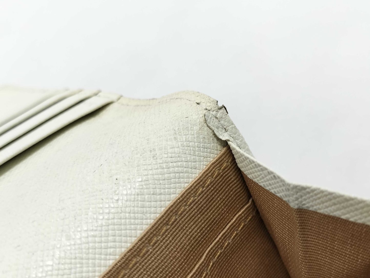 Burberry wallet wallet