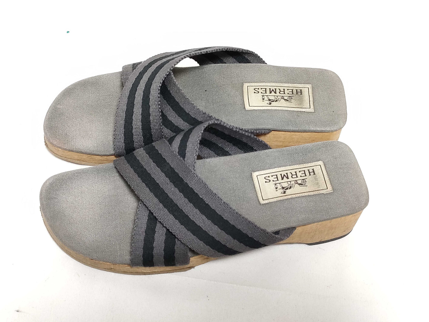 HERMES Foule Toe Slippers