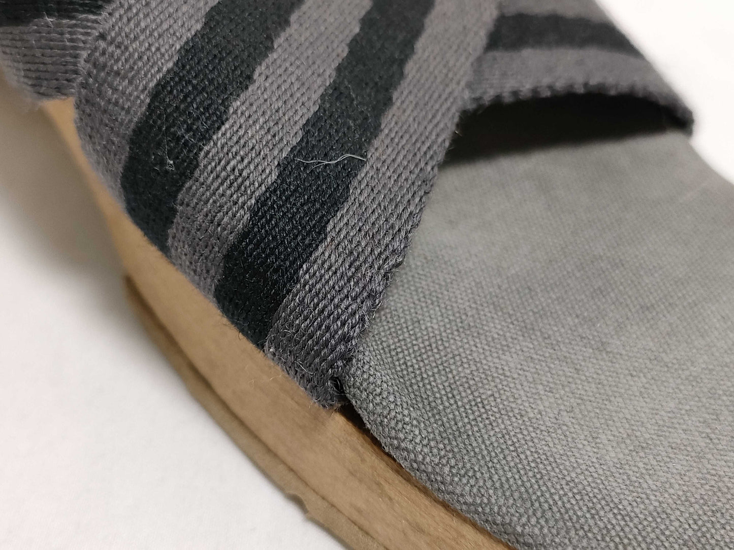 HERMES Foule Toe Slippers