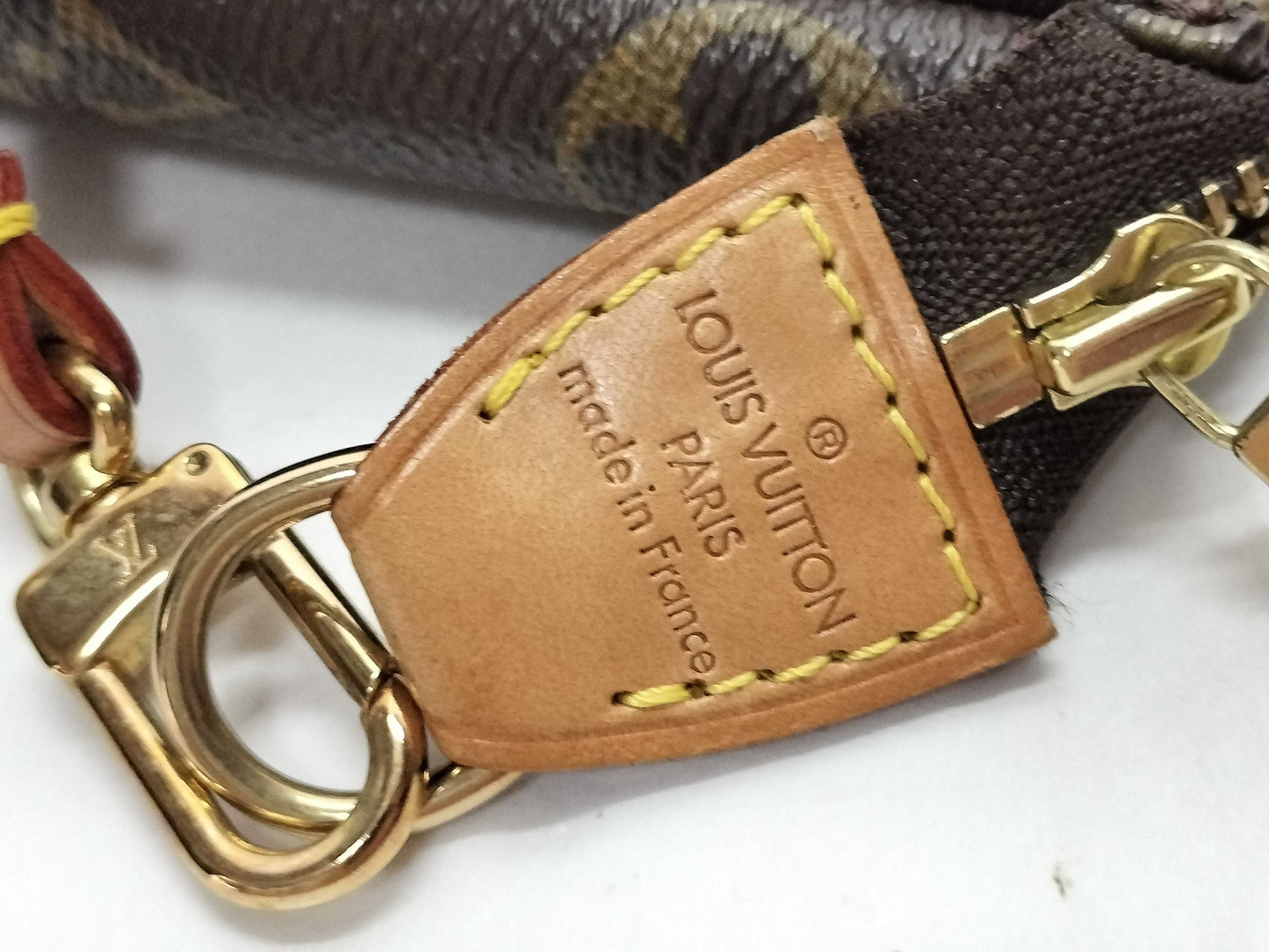 LOUIS VUITTON VI0989 Monogram M519820 Pochette Accessoires Pouch