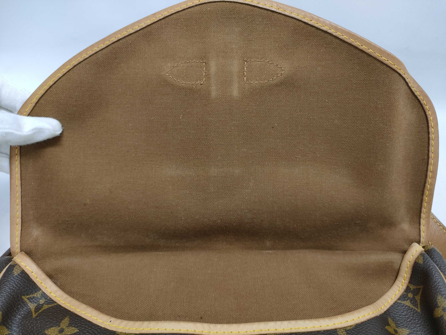 LOUIS VUITTON Monogram M42256 Saumur 30 Shoulder Bag