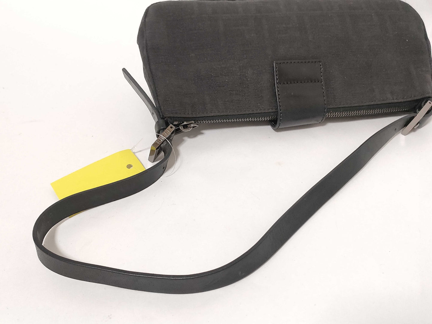FENDI Zucca pattern Mamma hardware one-shoulder bag shoulder bag
