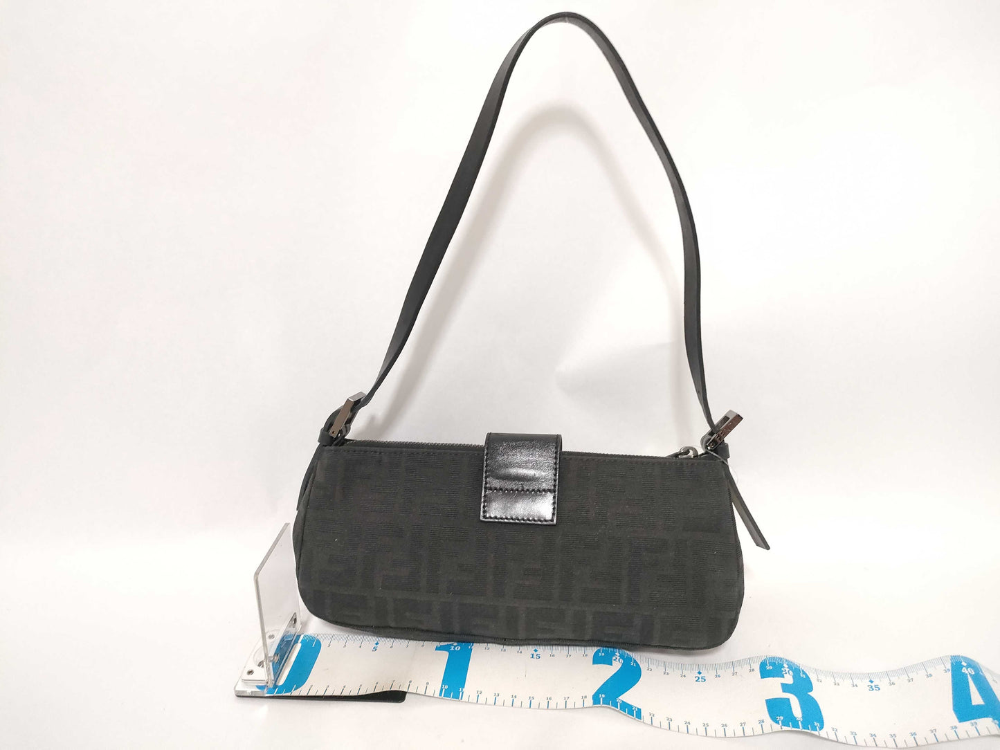 FENDI Zucca pattern Mamma hardware one-shoulder bag shoulder bag