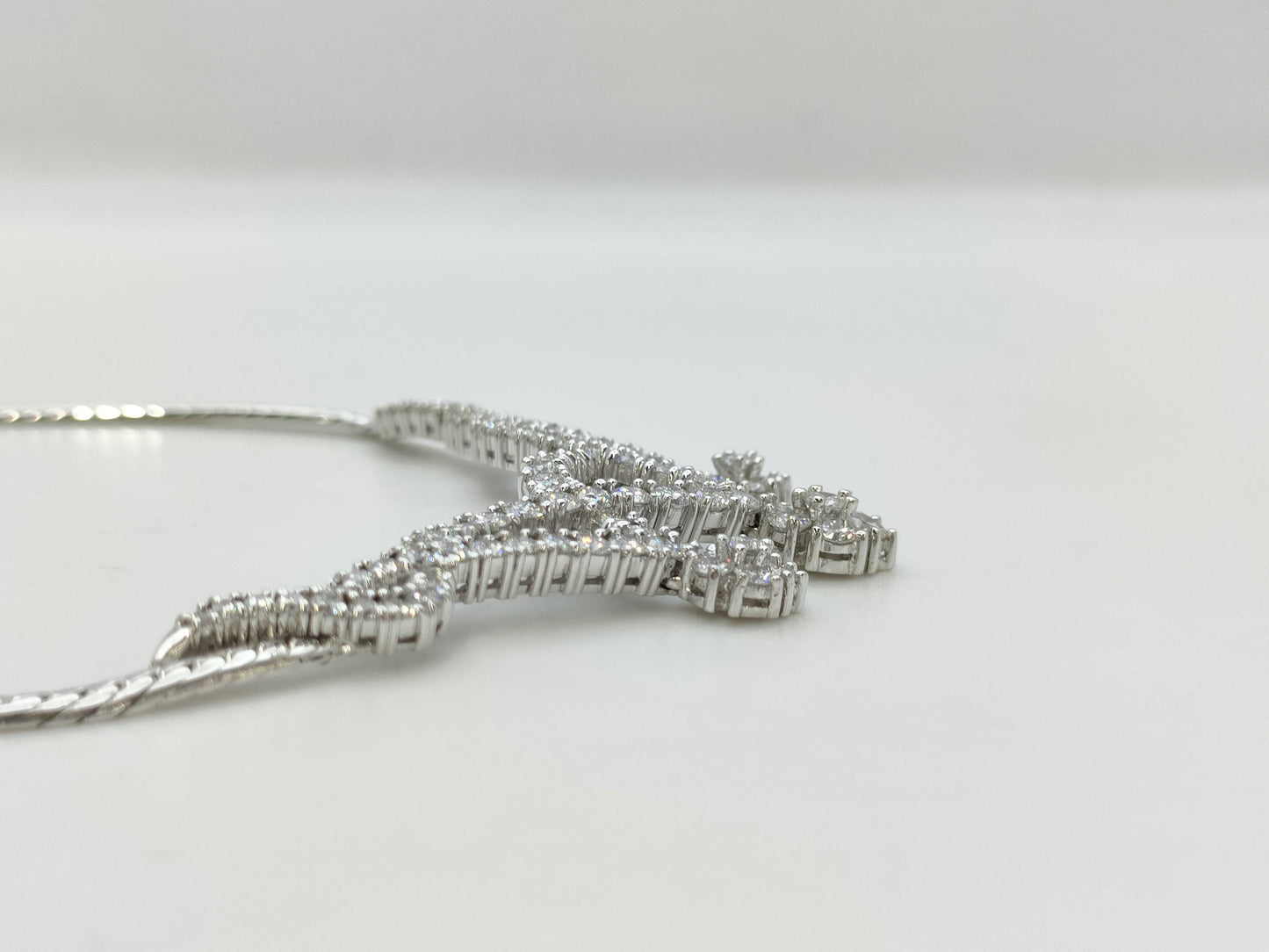 D5.59ct PT900 36.3g Necklace