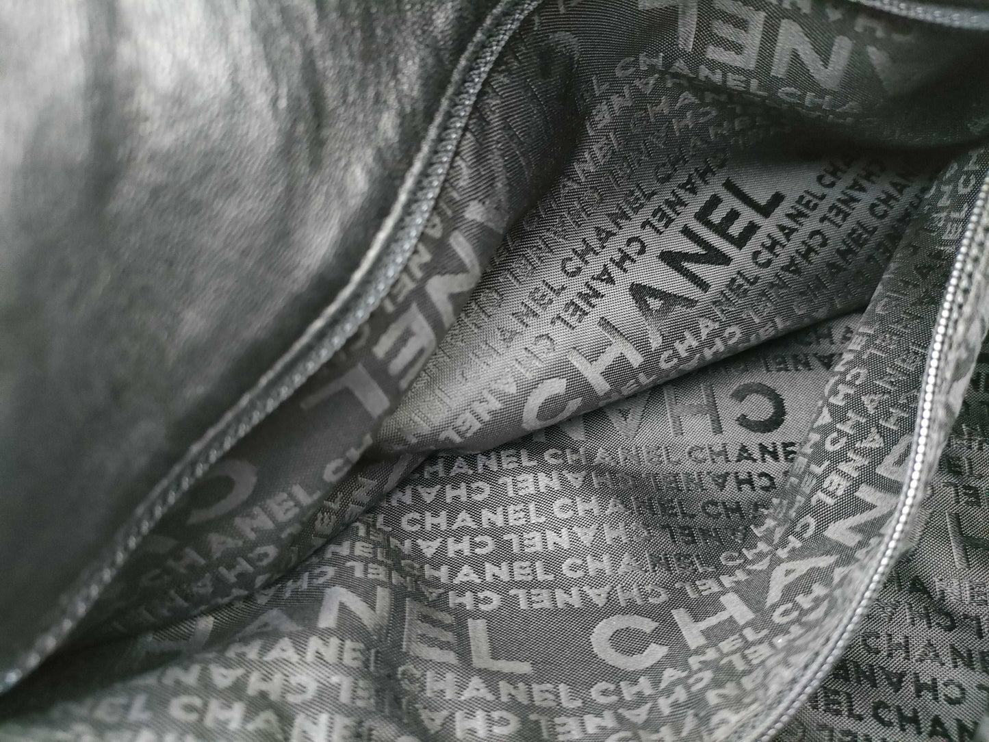 CHANEL No. 7 Lambskin Big Chain Tote Coco No. 7 Shoulder Bag