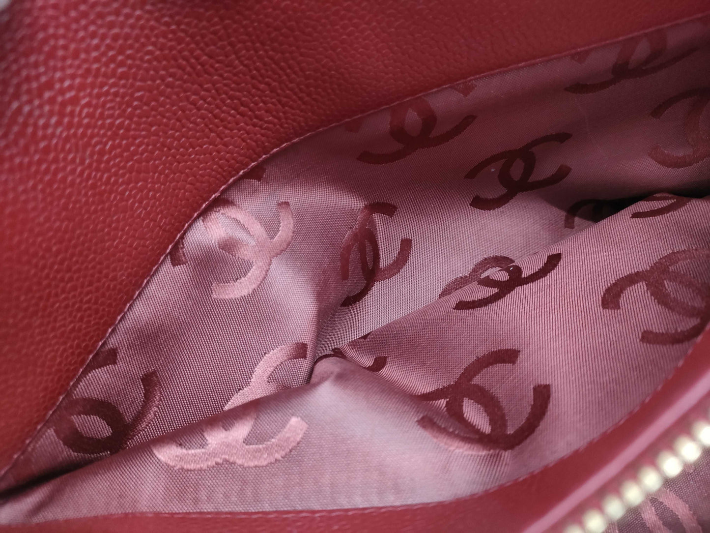 CHANEL Caviar Skin Coco Mark Chain Tote Bag No. 8 Red Handbag