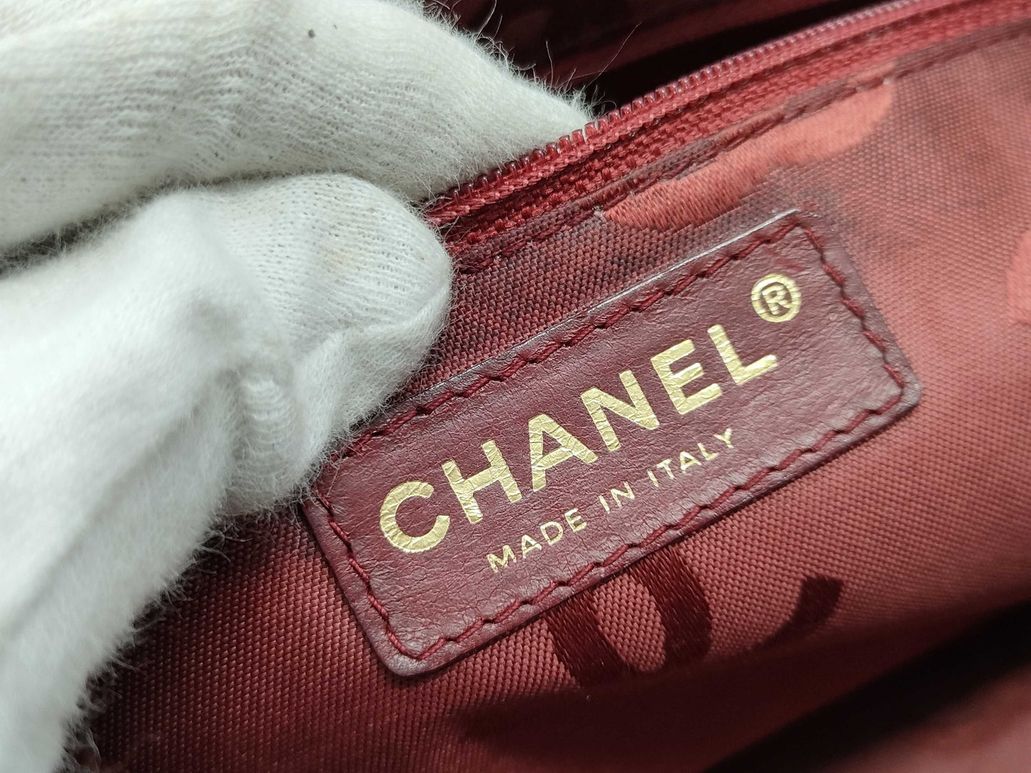 CHANEL Caviar Skin Coco Mark Chain Tote Bag No. 8 Red Handbag
