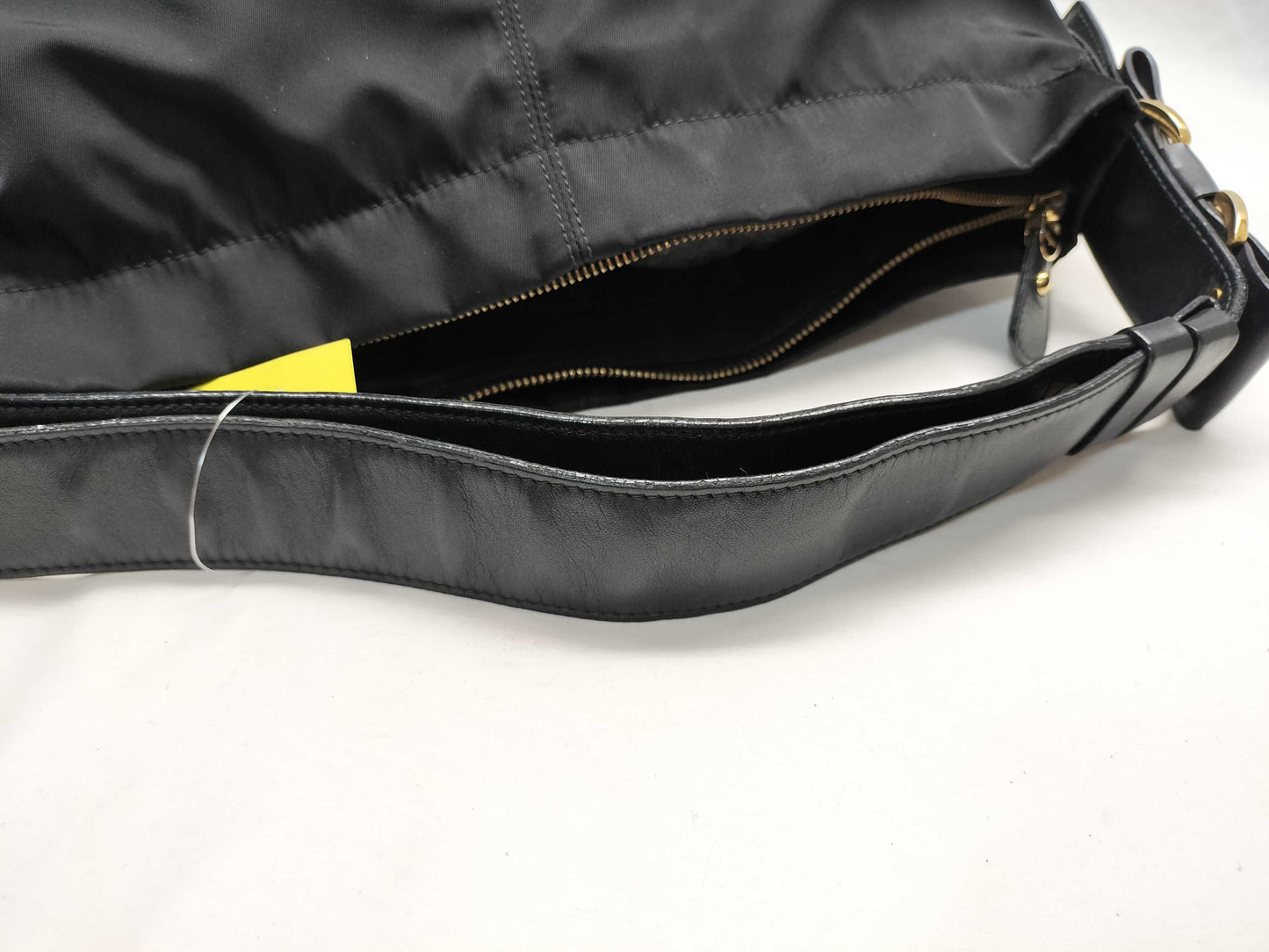 Salvatore Ferragamo AU-21 D337 Nylon and Leather One-Shoulder Bag