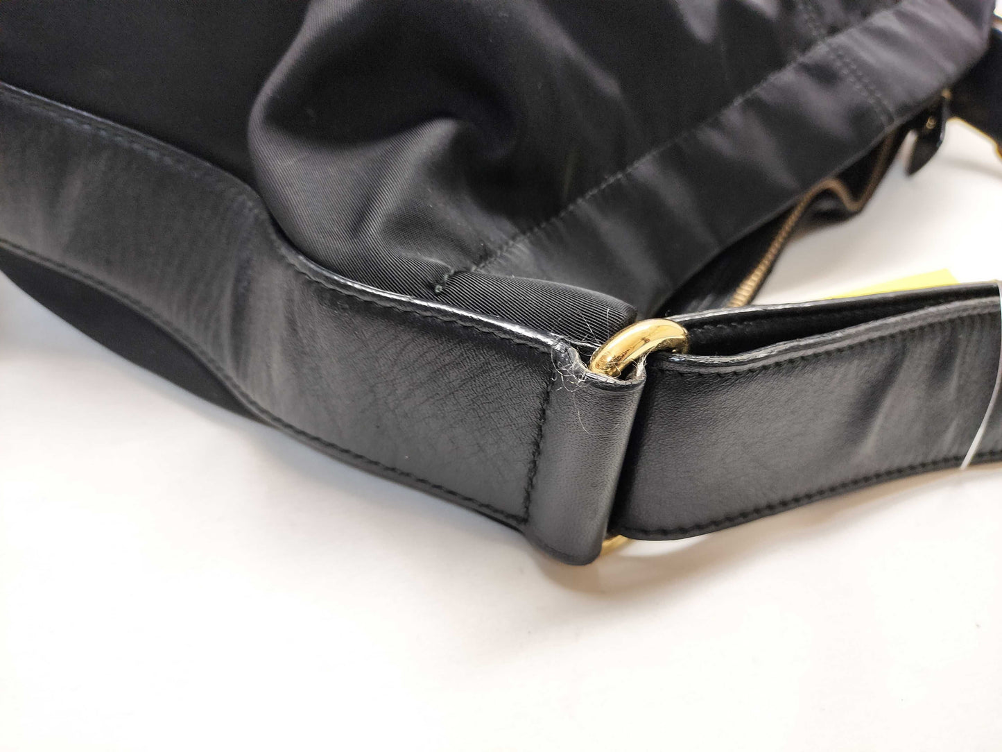 Salvatore Ferragamo AU-21 D337 Nylon and Leather One-Shoulder Bag