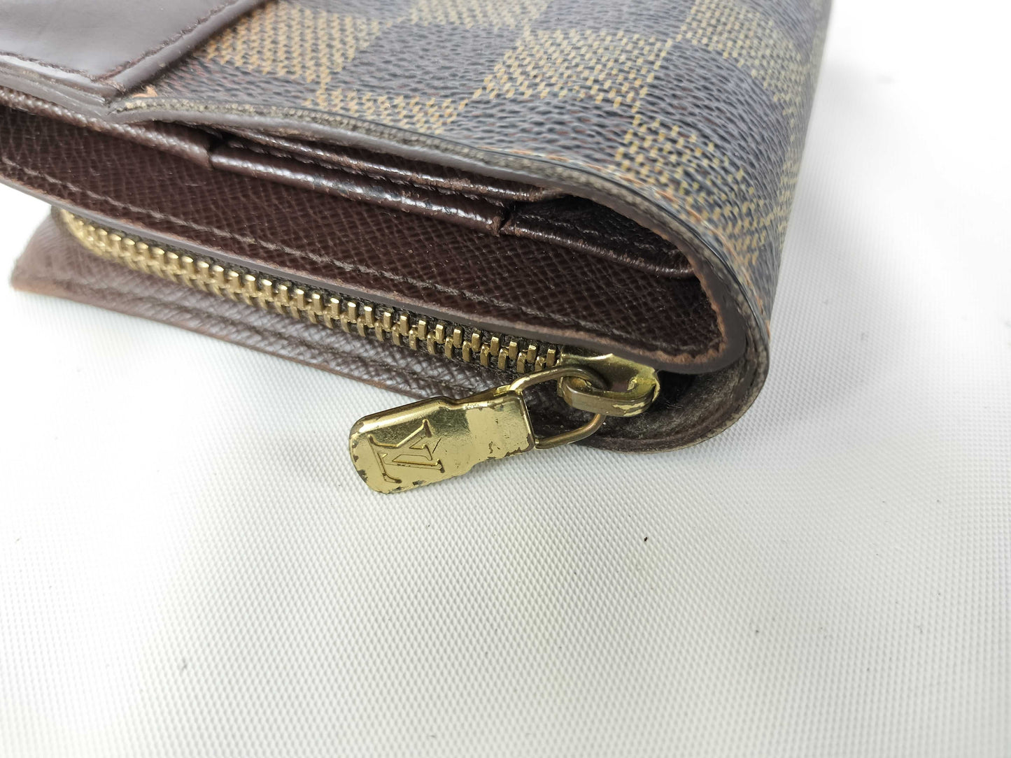 LOUIS VUITTON CA3068 Damier N61668 Compact Zip Wallet