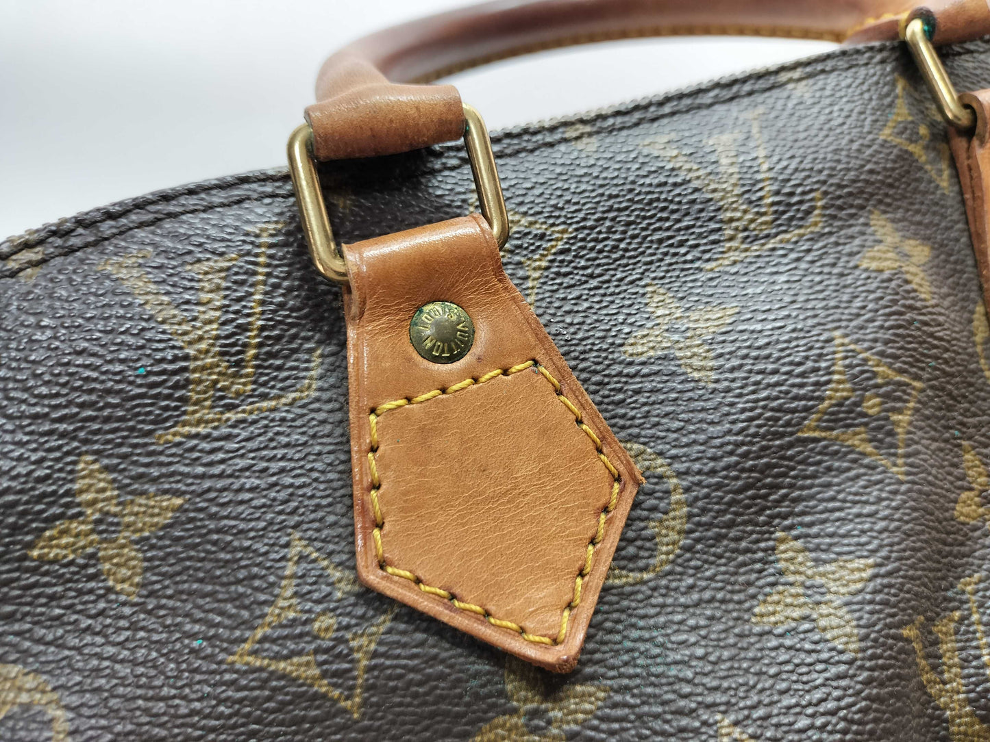 LOUIS VUITTON VI 0988 Monogram Alma Handbag