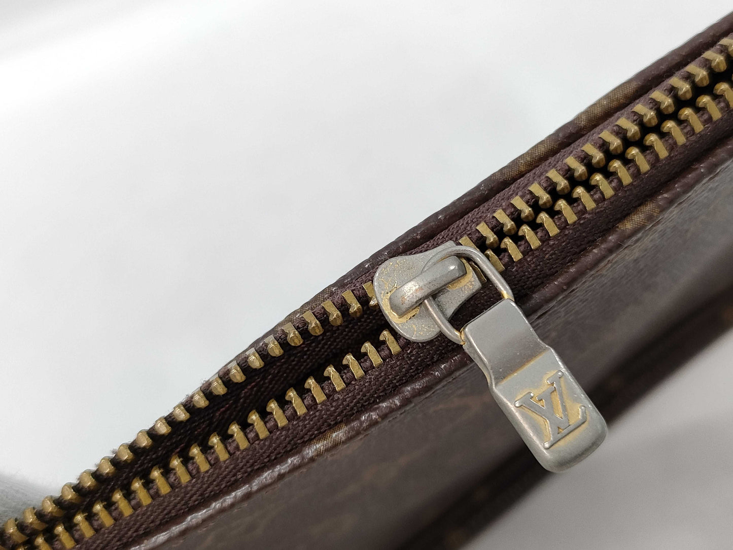 LOUIS VUITTON Monogram M40712 Pochette Accessoires Handbag
