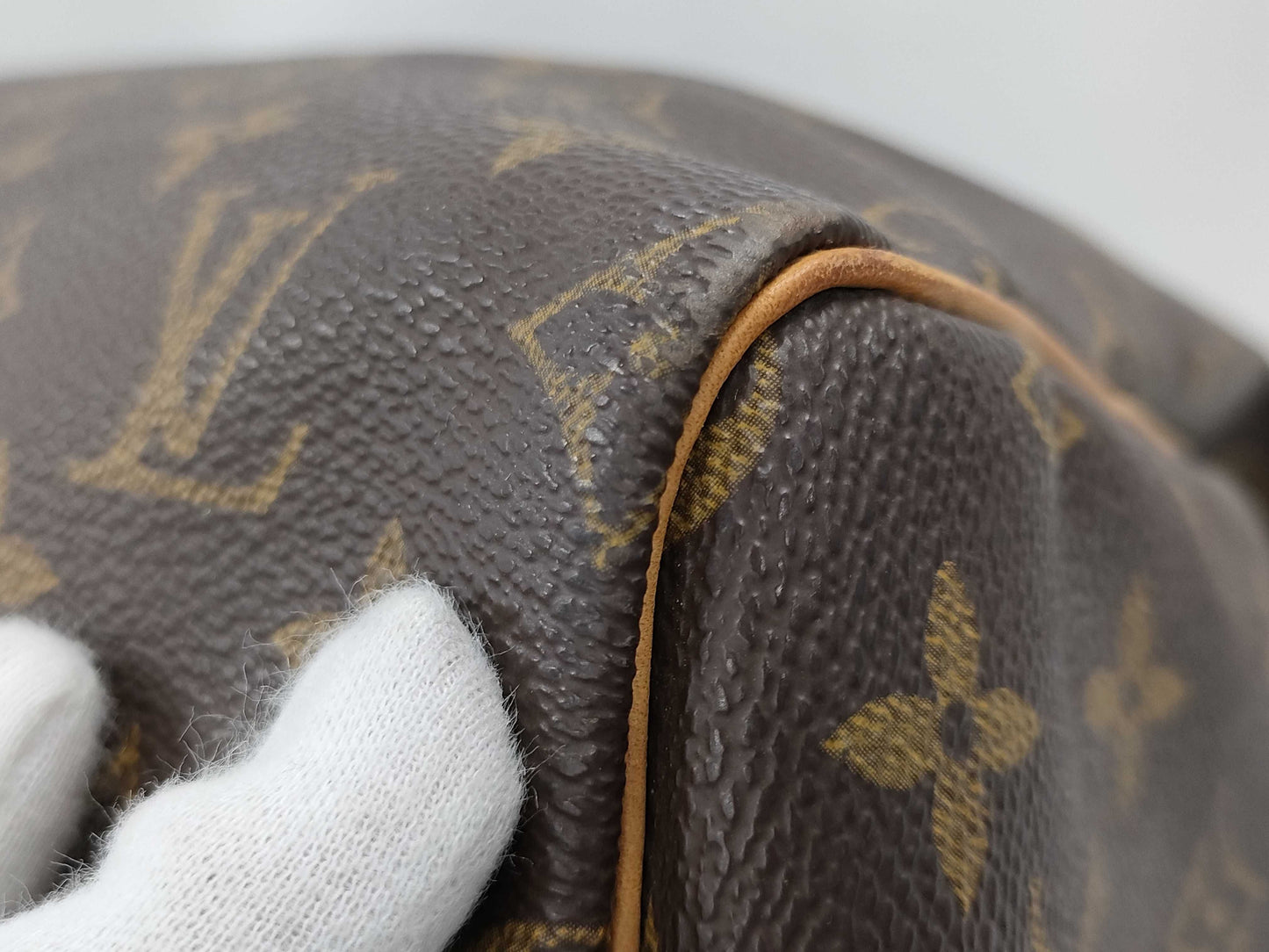 LOUIS VUITTON Monogram Keepall Bandouliere 55 Boston Bag