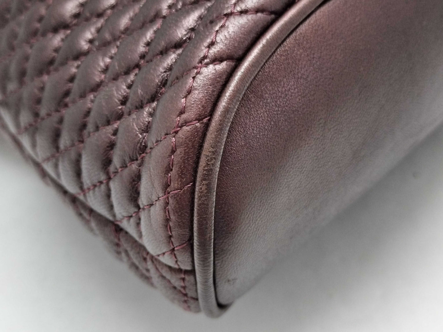 BALLY BALLY Leather Quilted Chain Shoulder Bag