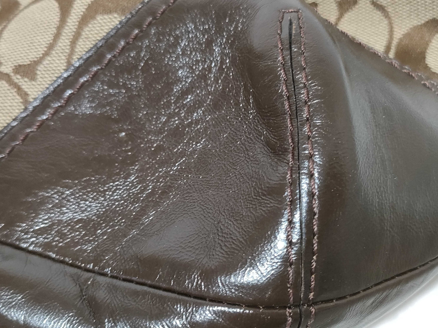 COACH Signature Bag 5-Piece Handbag