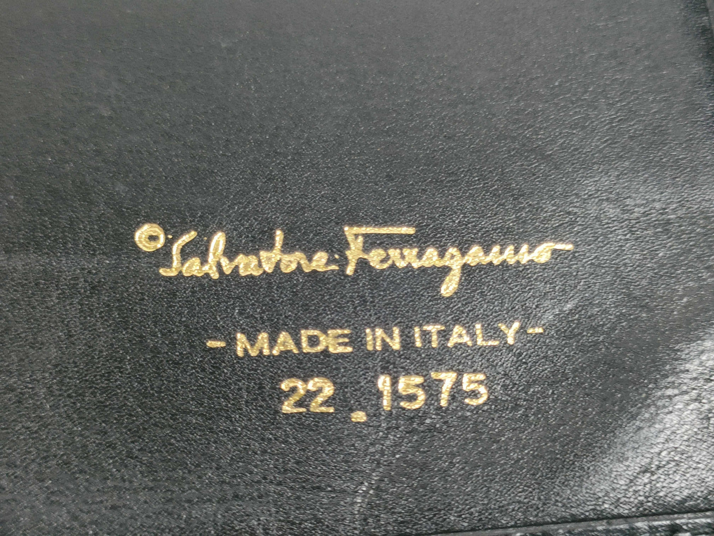 GUCCI wallet / Ferragamo leather billfold / Jimmy Choo wallet