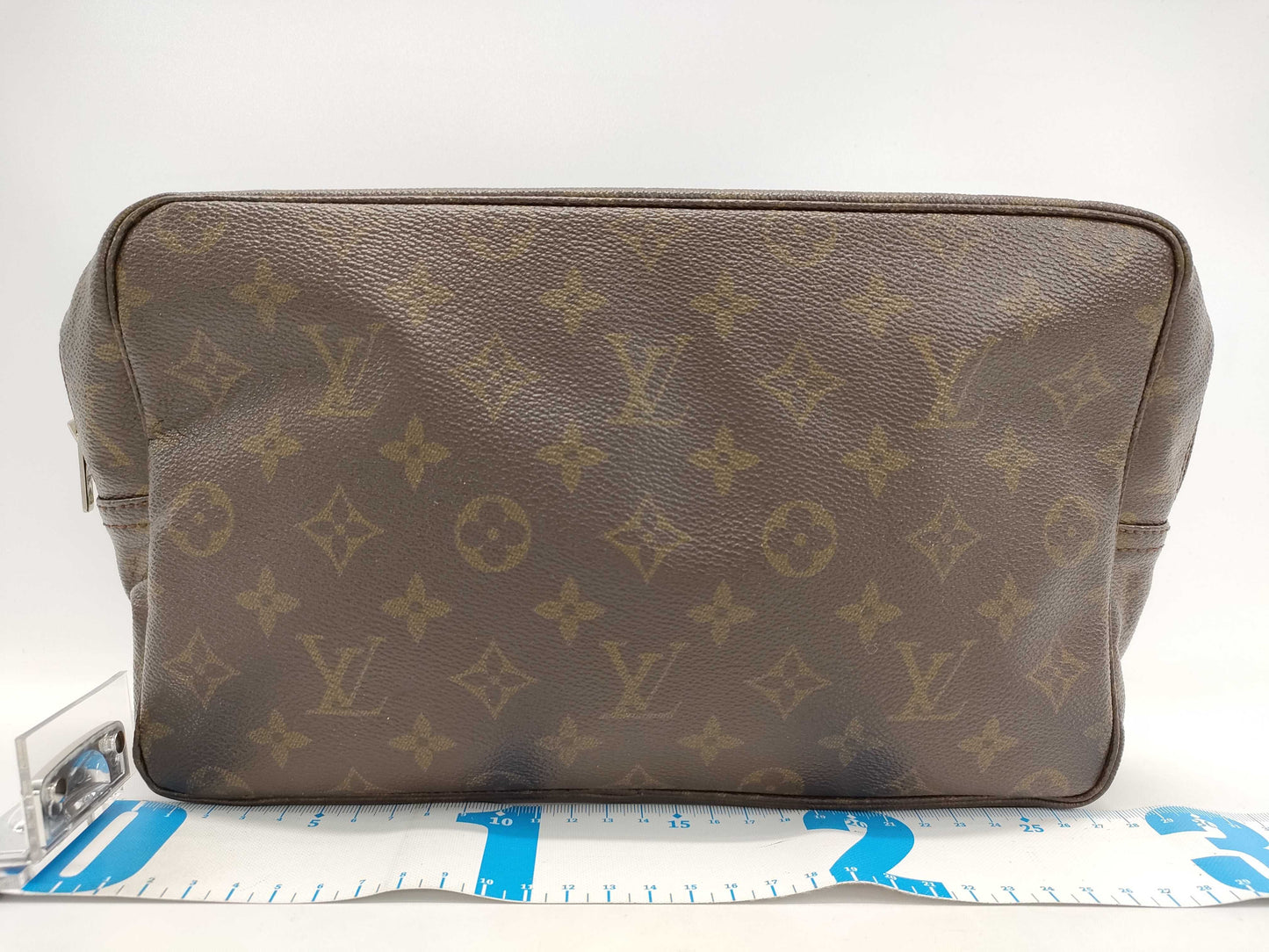 LOUIS VUITTON Monogram Truss Toilette 28 Second Bag